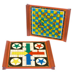 Parchisi (Petits chevaux) et Echelles et serpents (Snakes & Ladders)