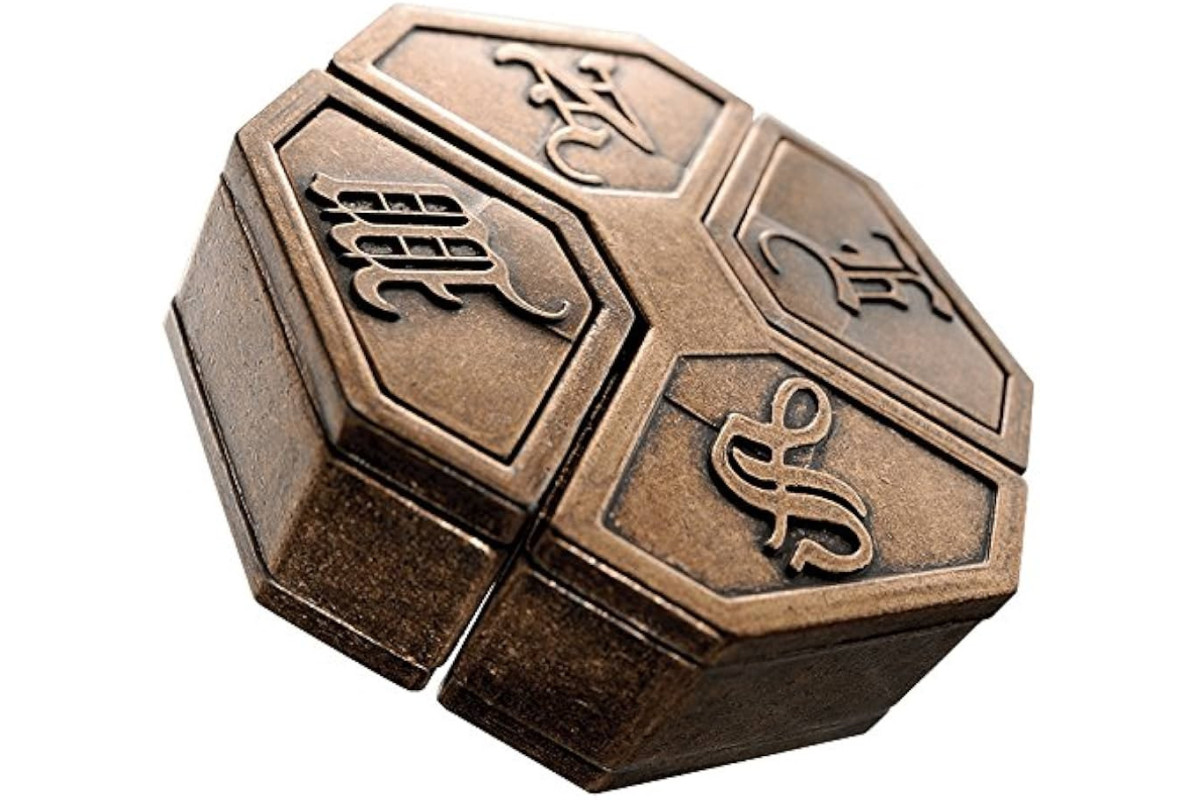 Cast News - Hanayama Huzzle******