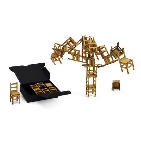 Las Sillas (Les Chaises)