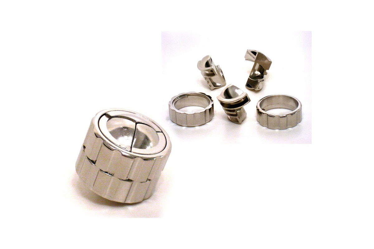 Cast Cylinder - Hanayama Huzzle