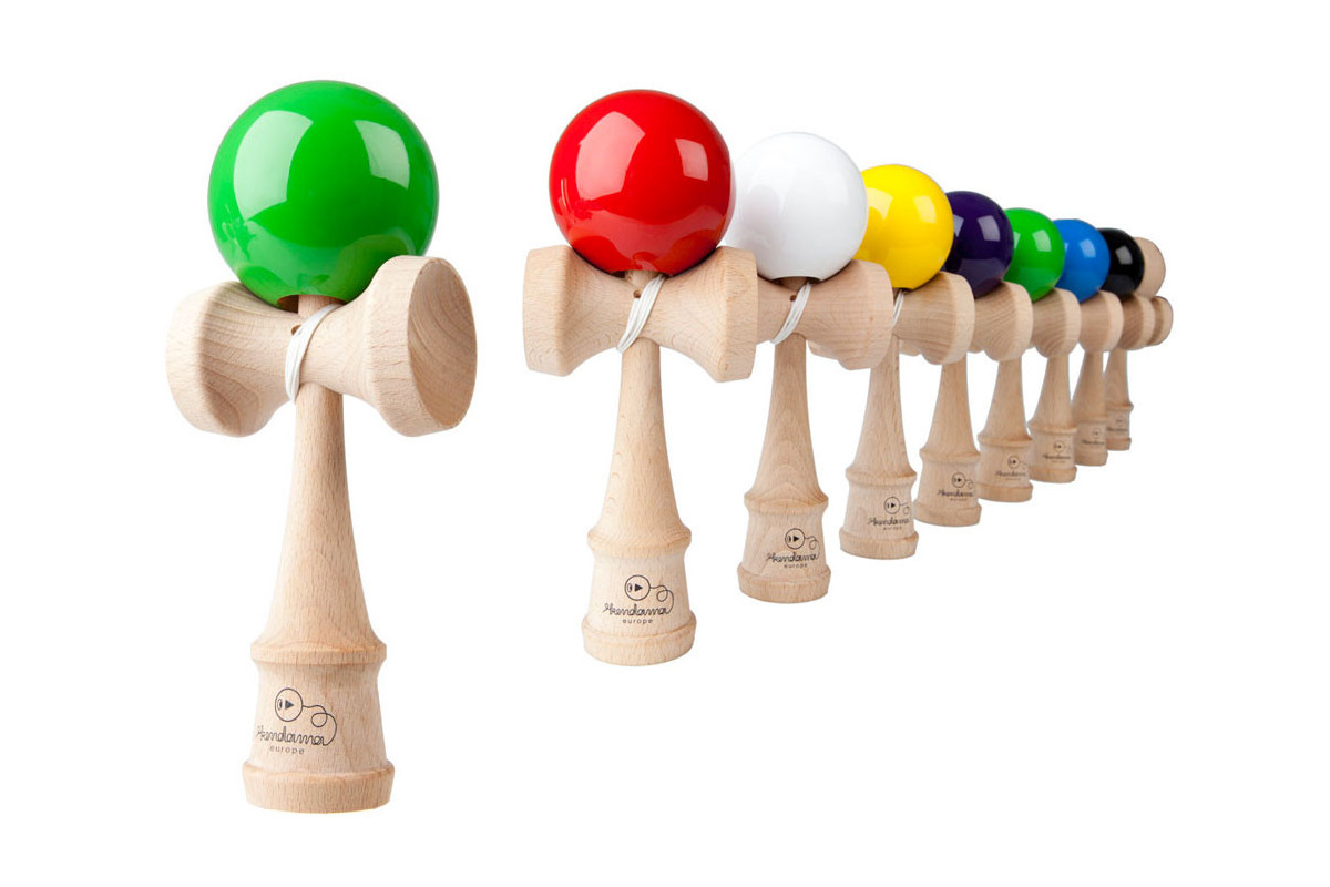 Kendama ROYAL green