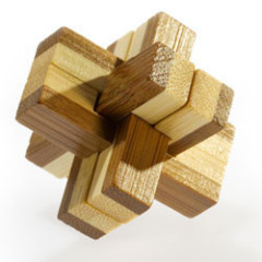 Mini Casse-tête bambou Knotty***