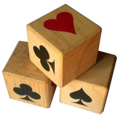 Dé d'atout en bois 3cm coins carrés (dé belote)